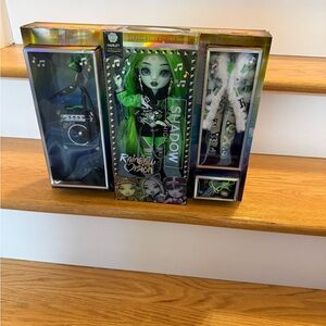 Nwt Rainbow High Vision Doll 2022 MGA  shadow  high Harley Limestone